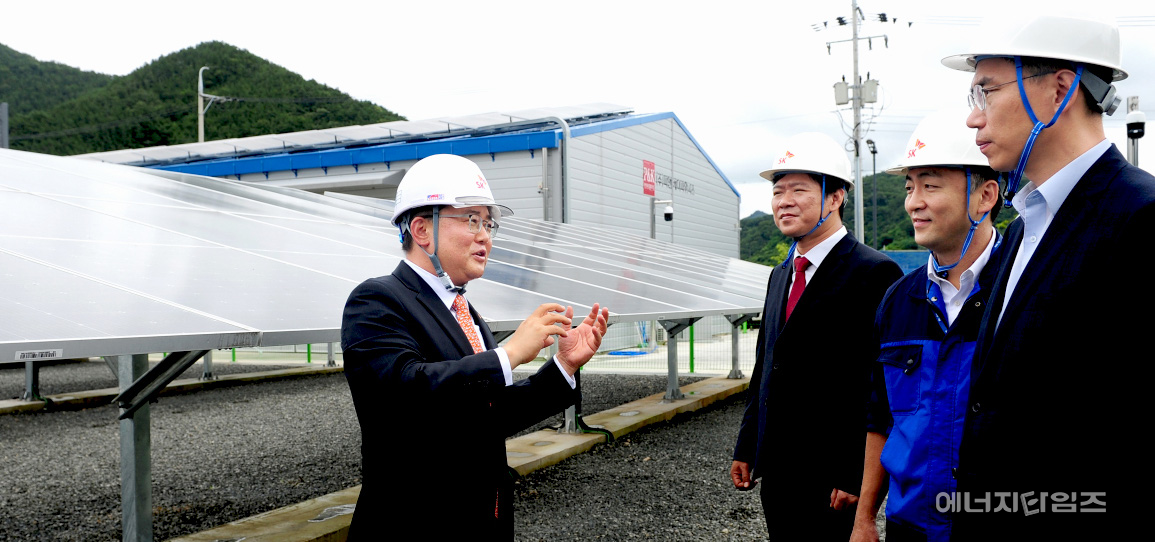 지난 29일 SK에코플랜트가 창원국가산단 에너지 자급자족 인프라 구축사업과 경남창원그린에너지센터 구축사업 완료하고 현지에서 준공식을 개최했다.